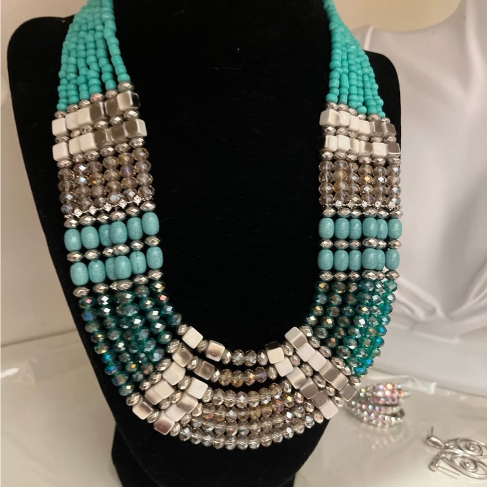N128 Vintage Egyptian Revival Turquoise and Silver Beaded Bib Necklace - Picture 3 of 10